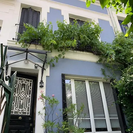 Hotel Escapade A - Maison De Charme - 5 Voyageurs 4*